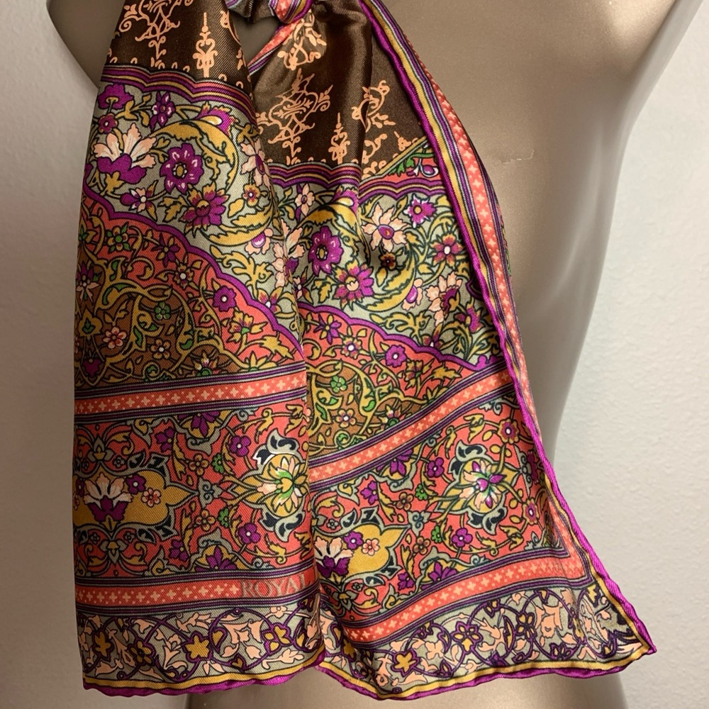 Royal Doulton Elegant Floral Brown 52 1/2 X 11 1/2 inches Silk Scarf - Picture 2 of 7
